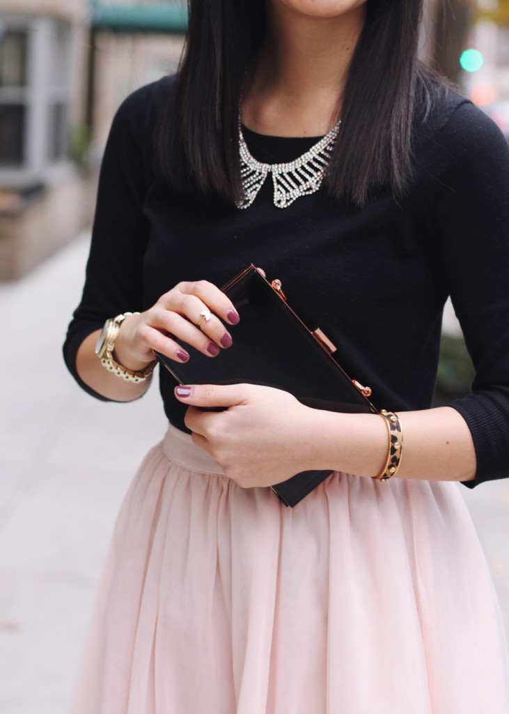 Gold Sparkly Accessories