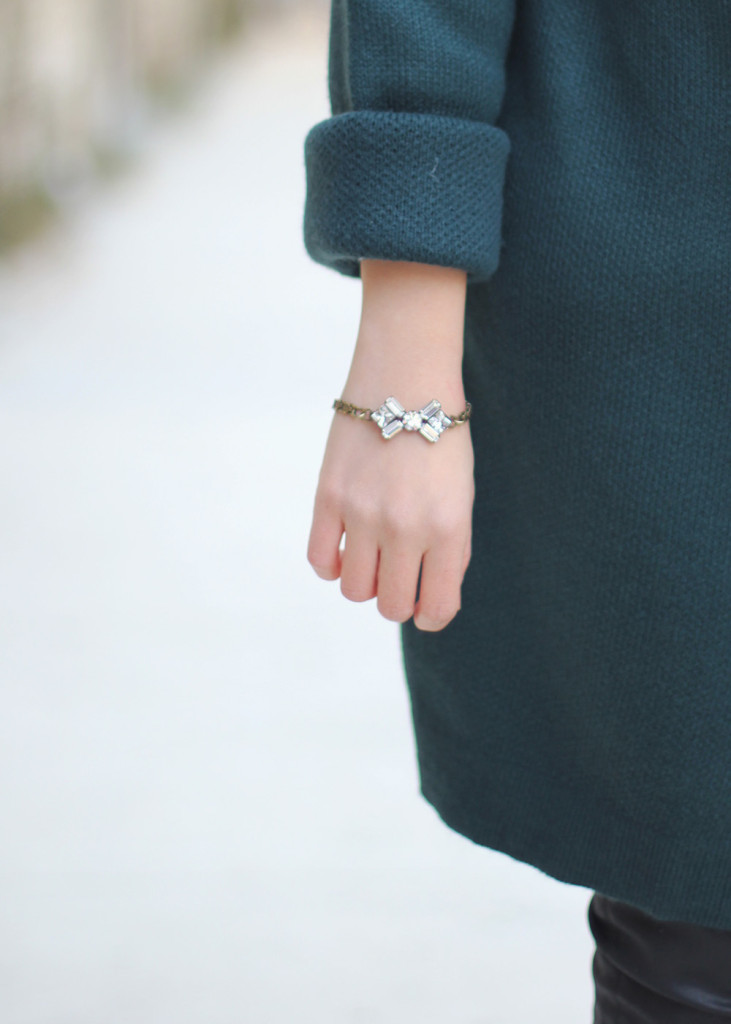 Loren Hope Bow Bracelet