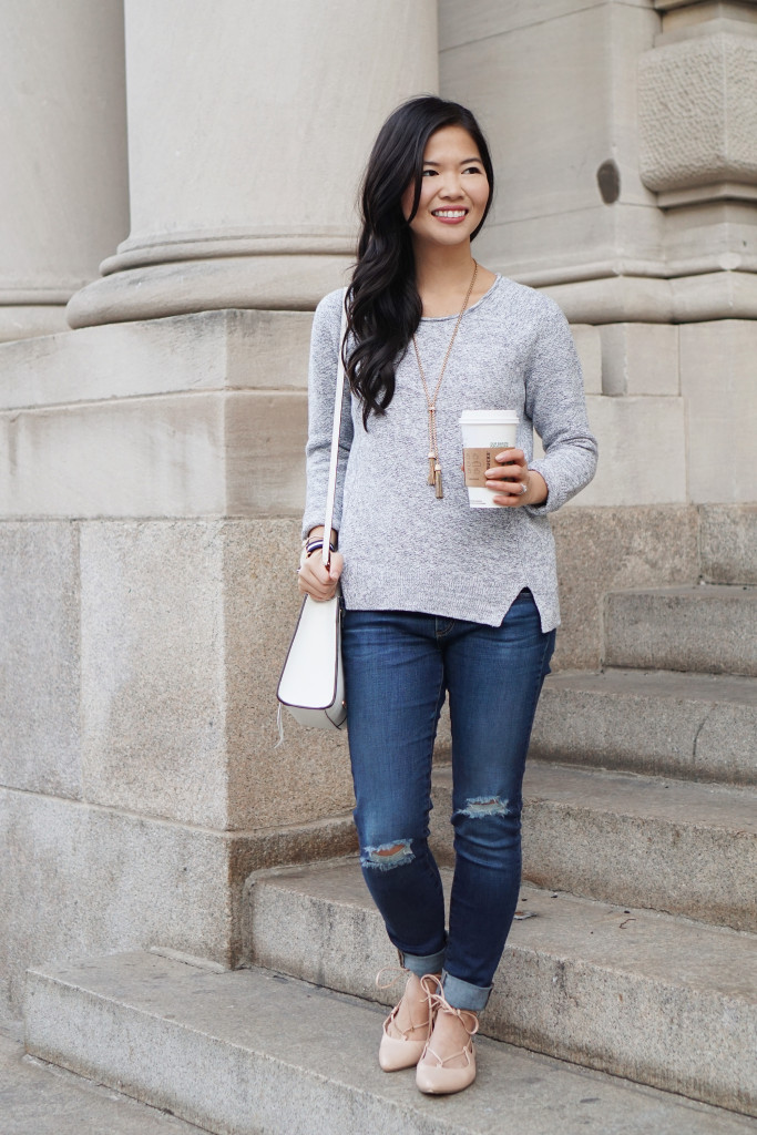 Skirt The Rules / Light Blue Sweater & Skinny Jeans
