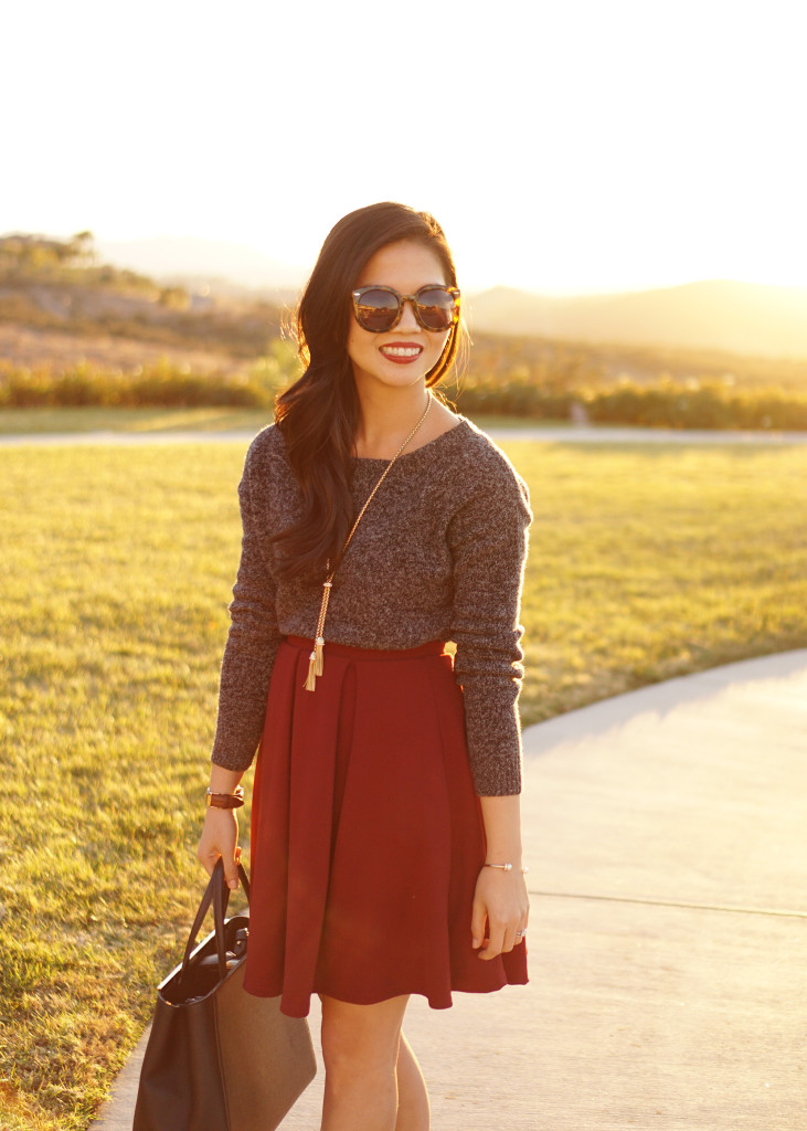 Skirt The Rules / Navy Sweater & Burgundy Skirt