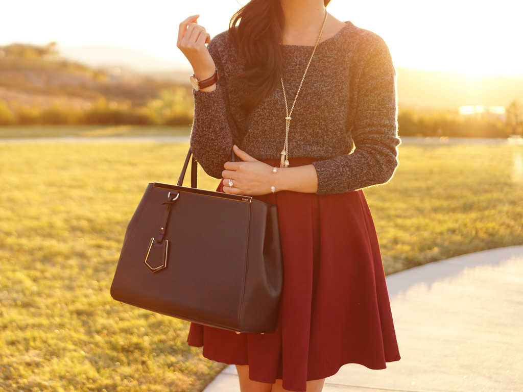 Skirt The Rules / Navy Sweater & Burgundy Skirt