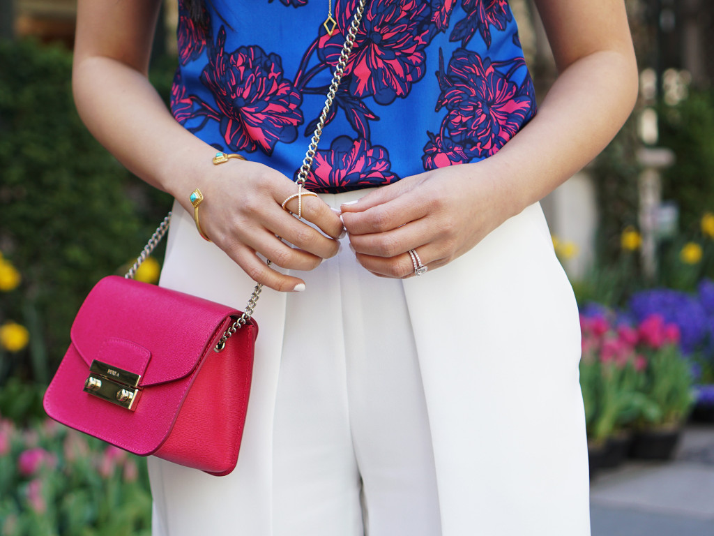 Skirt The Rules / Hot Pink Crossbody Bag