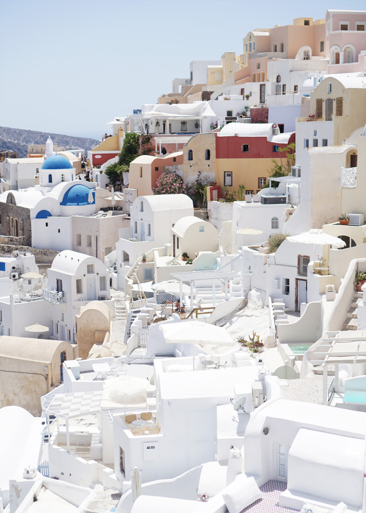 Skirt The Rules / Oia in Santorini, Greece