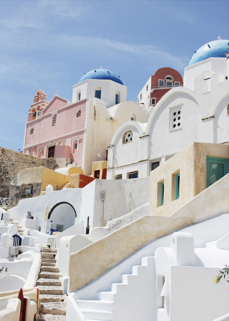 Skirt The Rules / Santorini Travel Guide