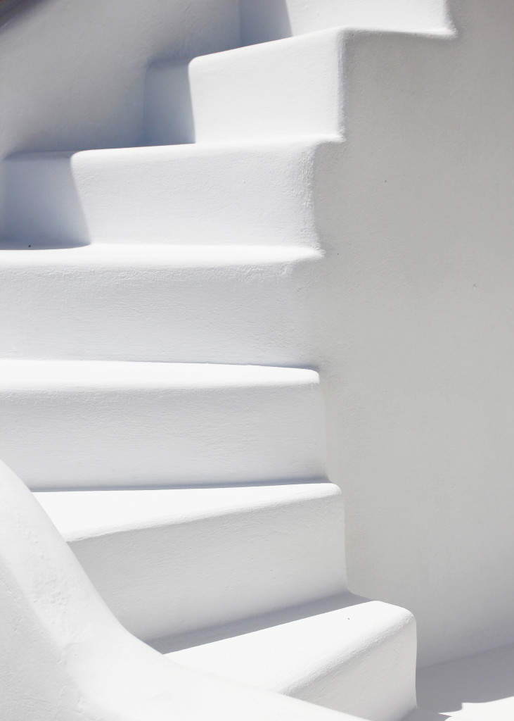 Skirt The Rules / Santorini Travel Guide