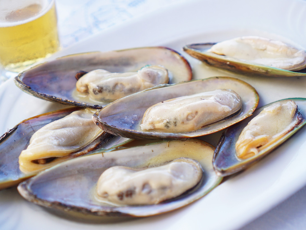 Skirt The Rules / Santorini Travel Guide