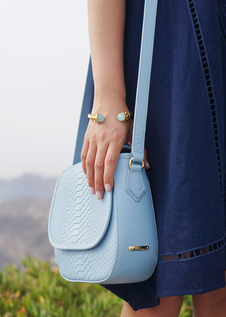 Skirt The Rules / Light Blue Crossbody Bag