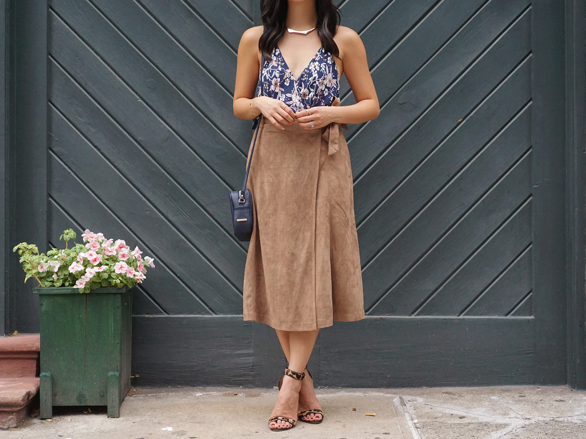 Skirt The Rules / Fall Floral Top & Suede Midi Skirt