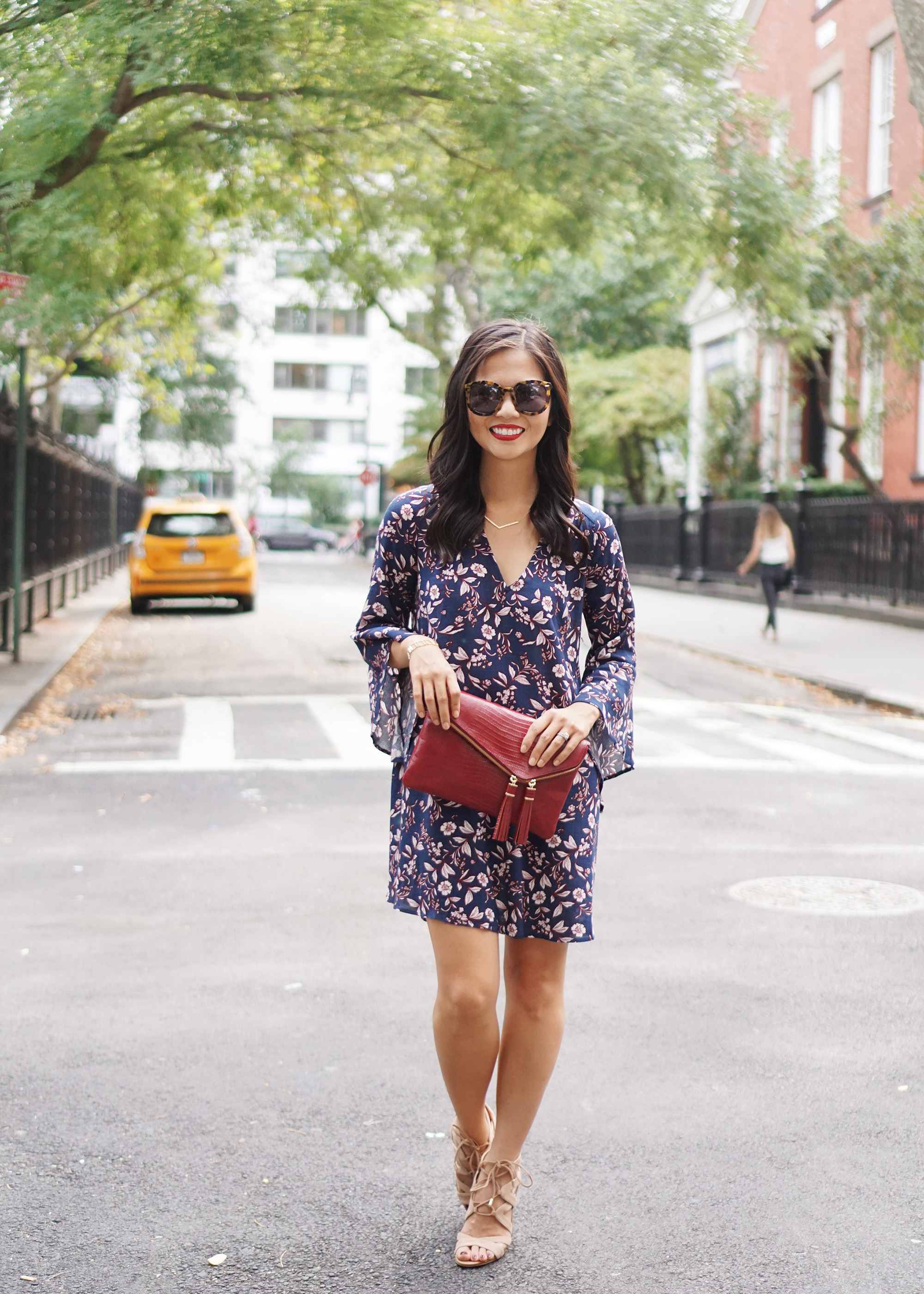 Skirt The Rules / Fall Floral Print Bell Sleeve Dress