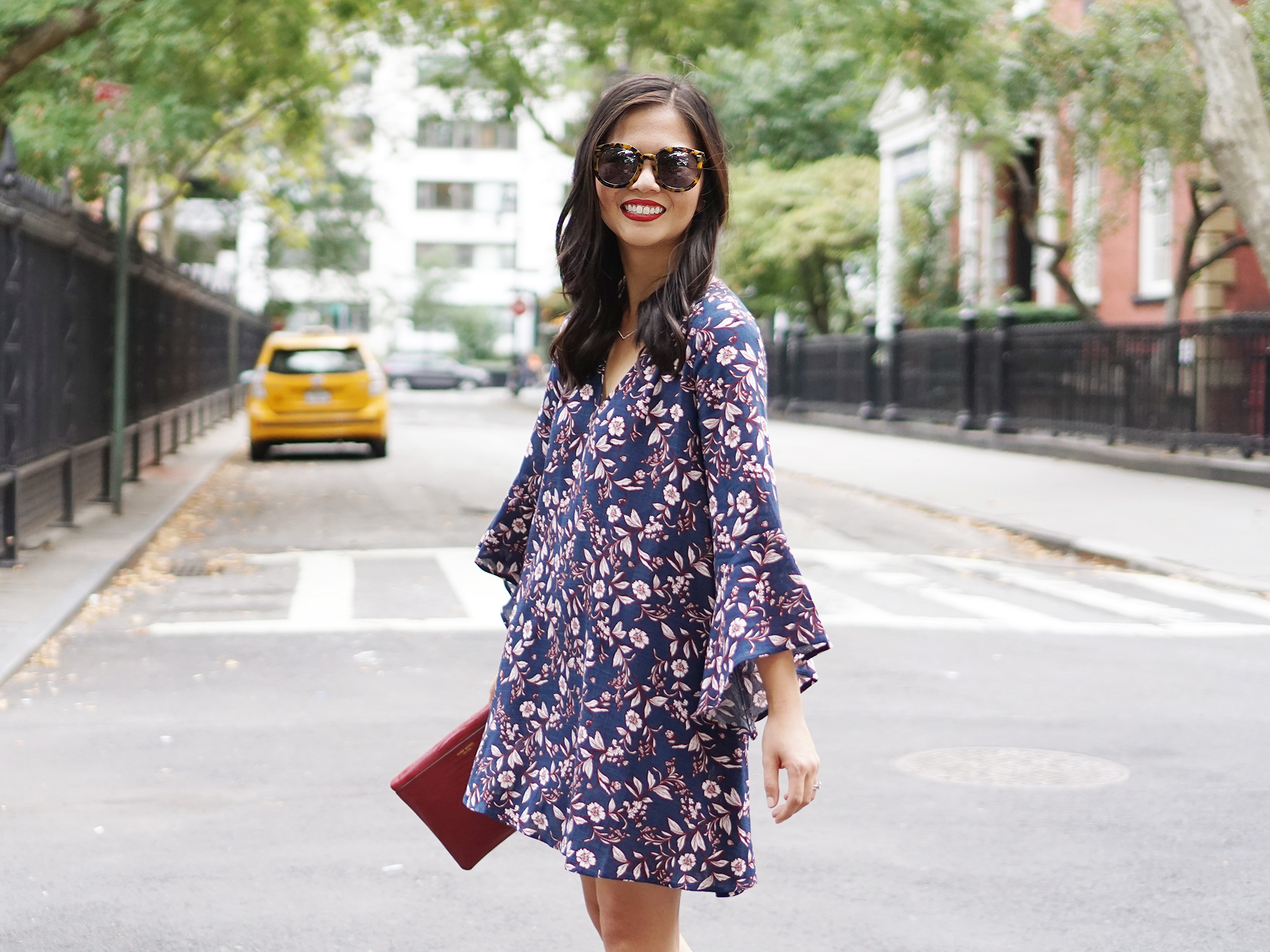 Skirt The Rules / Fall Floral Print Bell Sleeve Dress
