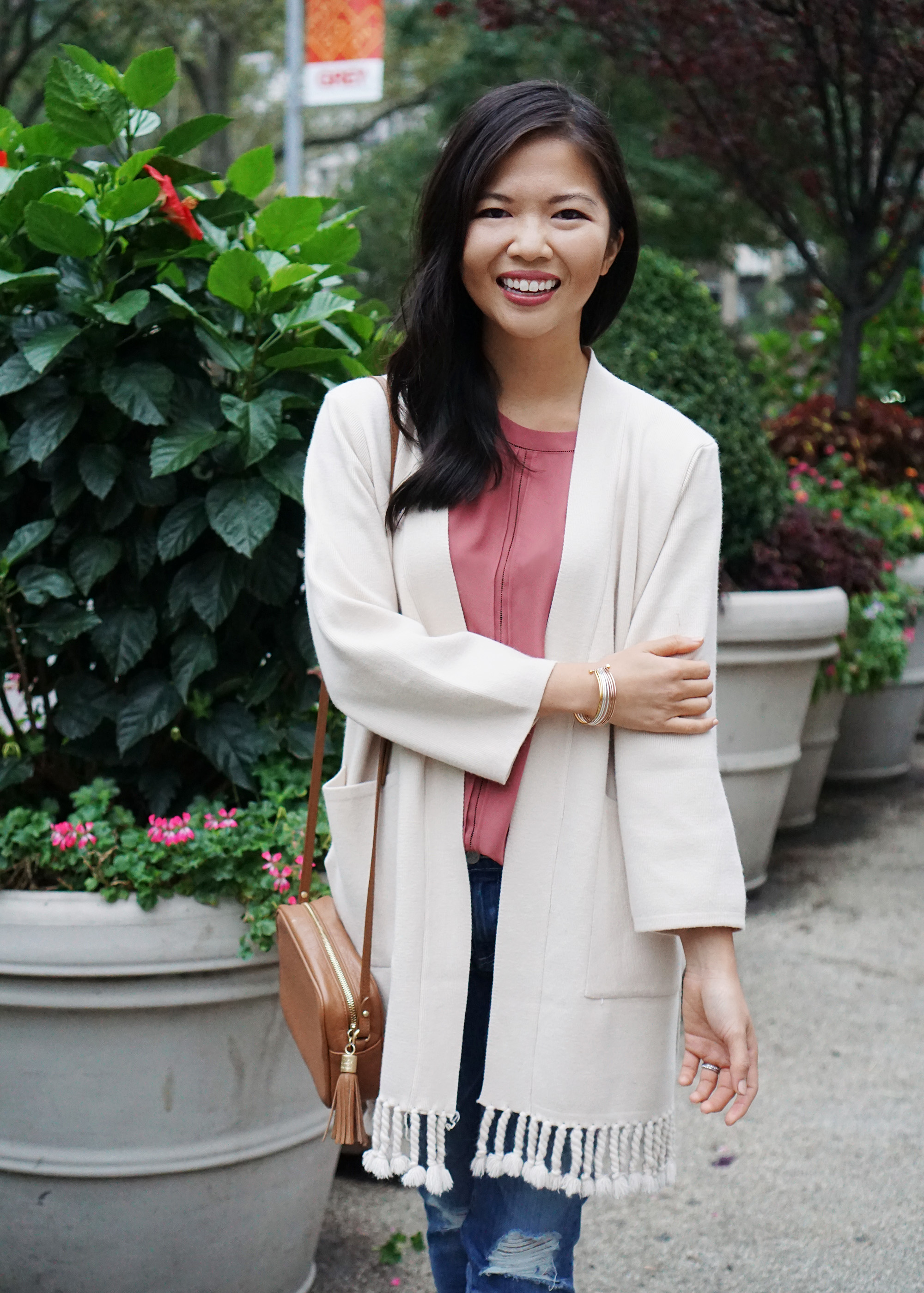 Skirt The Rules / Tassel Trimmed Cardigan