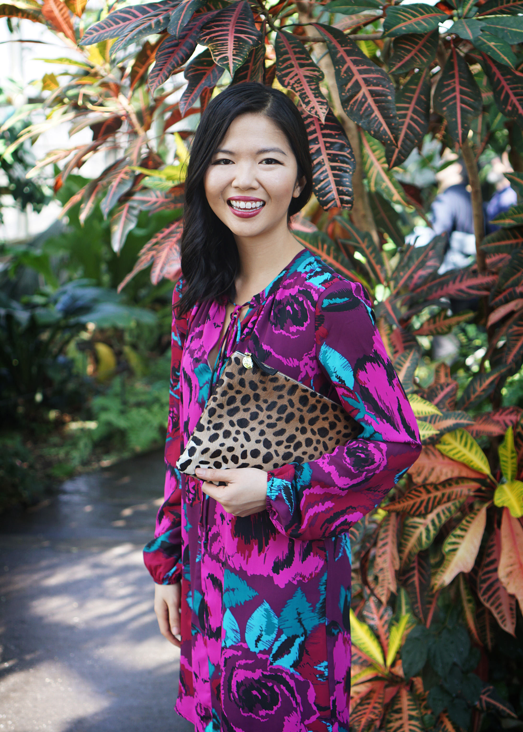 Skirt The Rules / Floral Dress & Leopard Clutch