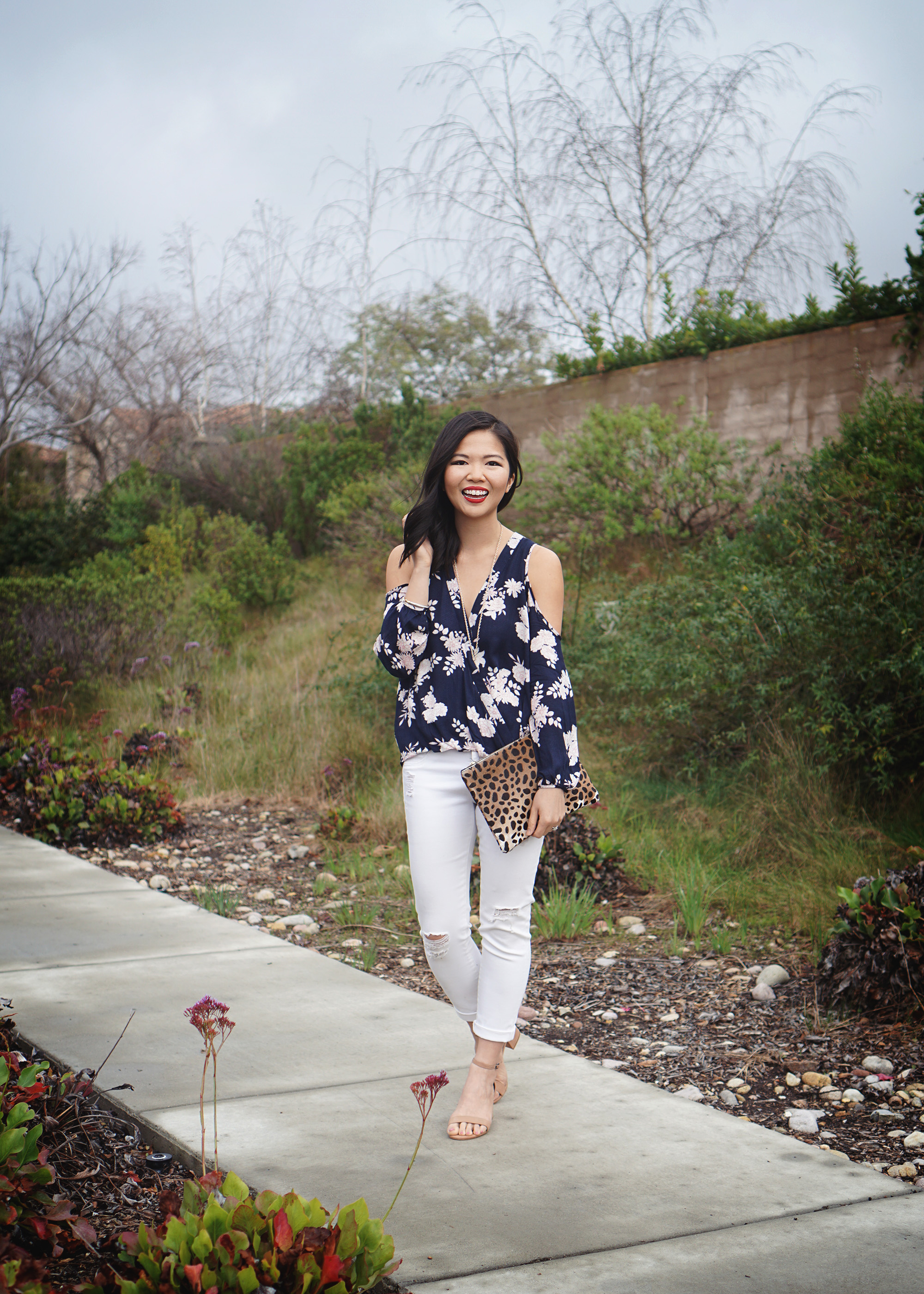 Skirt The Rules / Floral Cold Shoulder Top