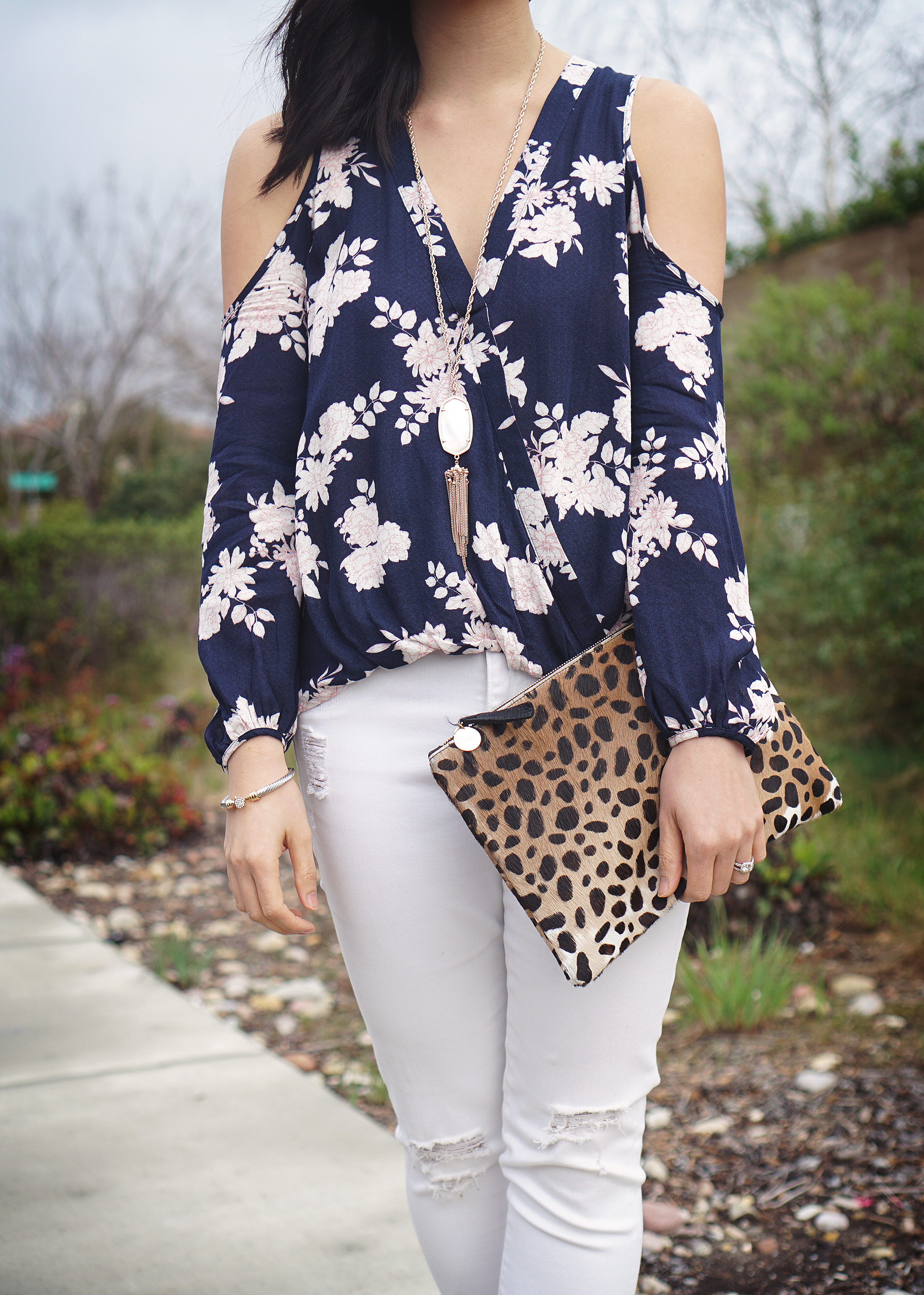 Skirt The Rules / Floral Cold Shoulder Top