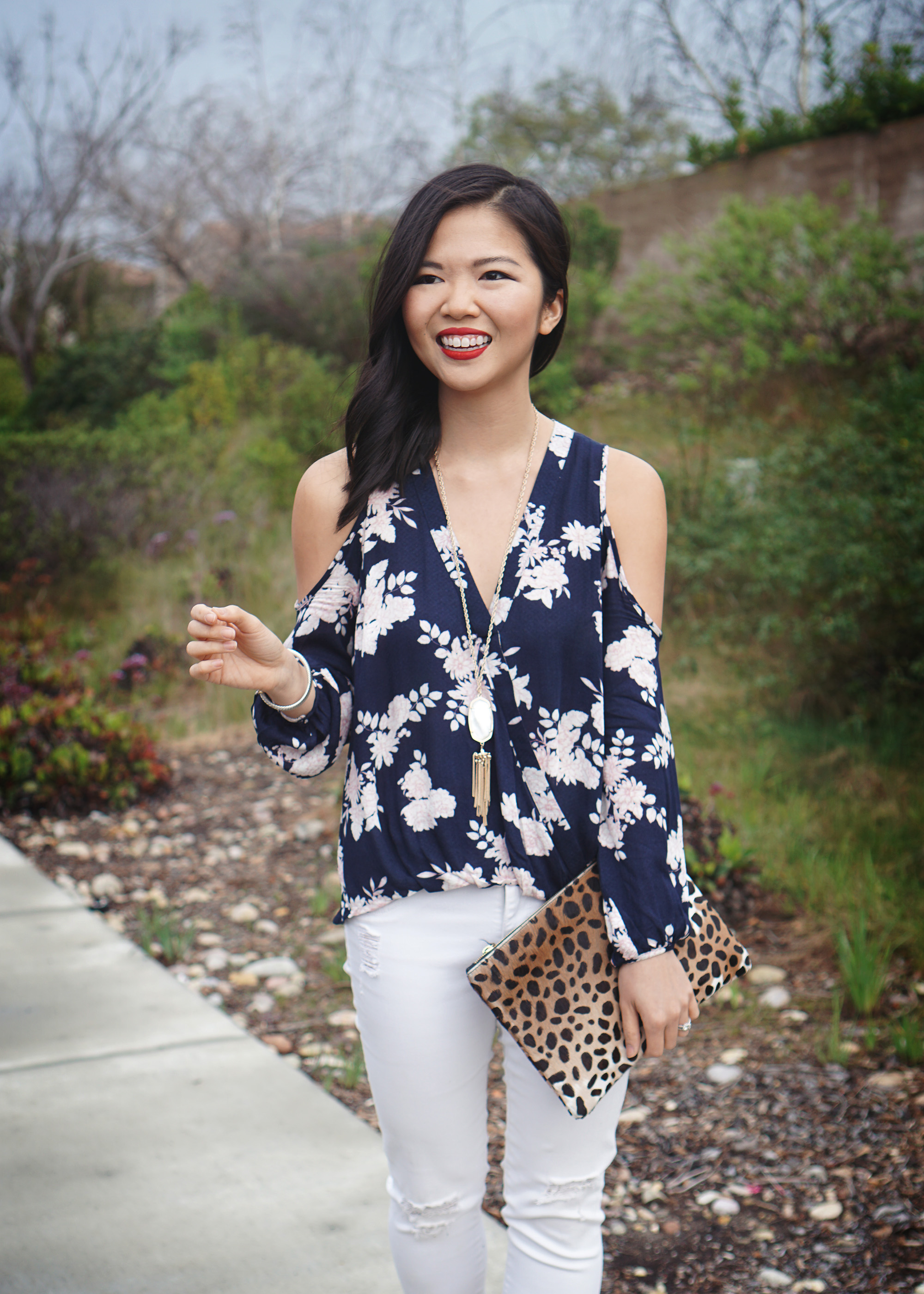 Skirt The Rules / Floral Cold Shoulder Top