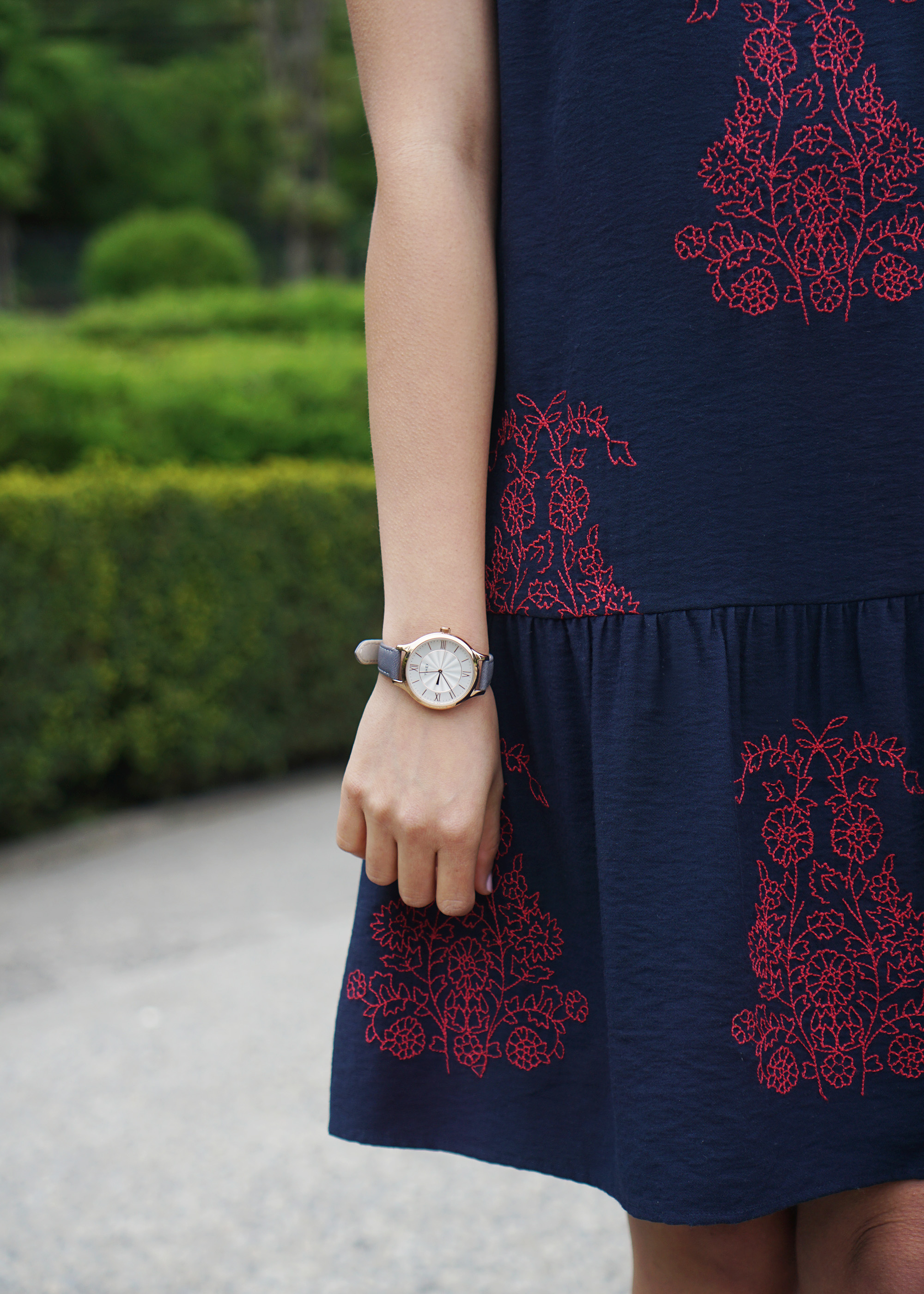 Skirt The Rules / Navy Dropwaist Dress