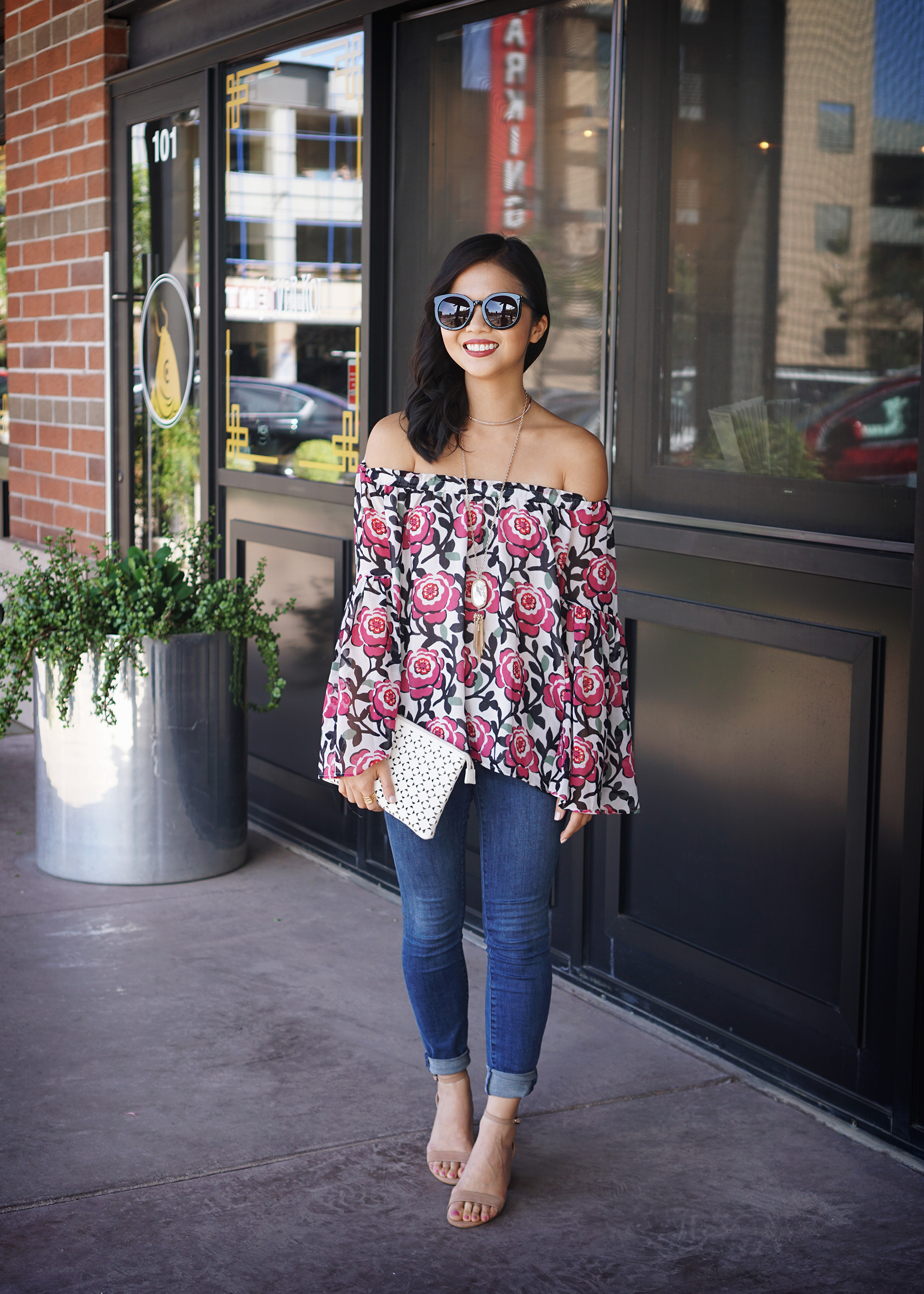 Skirt The Rules / Floral Off the Shoulder Top