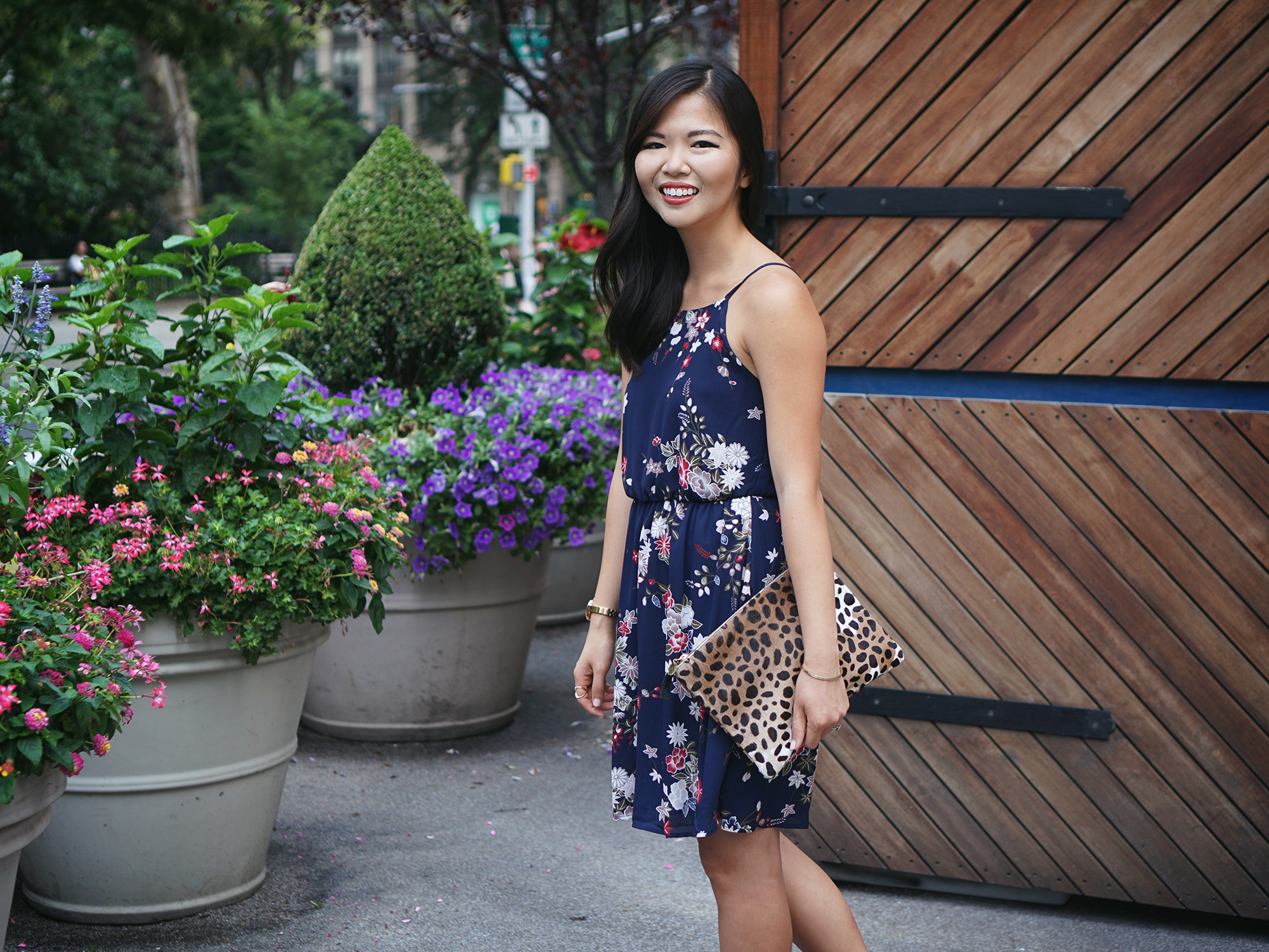 Skirt the Rules / Navy Floral Dress