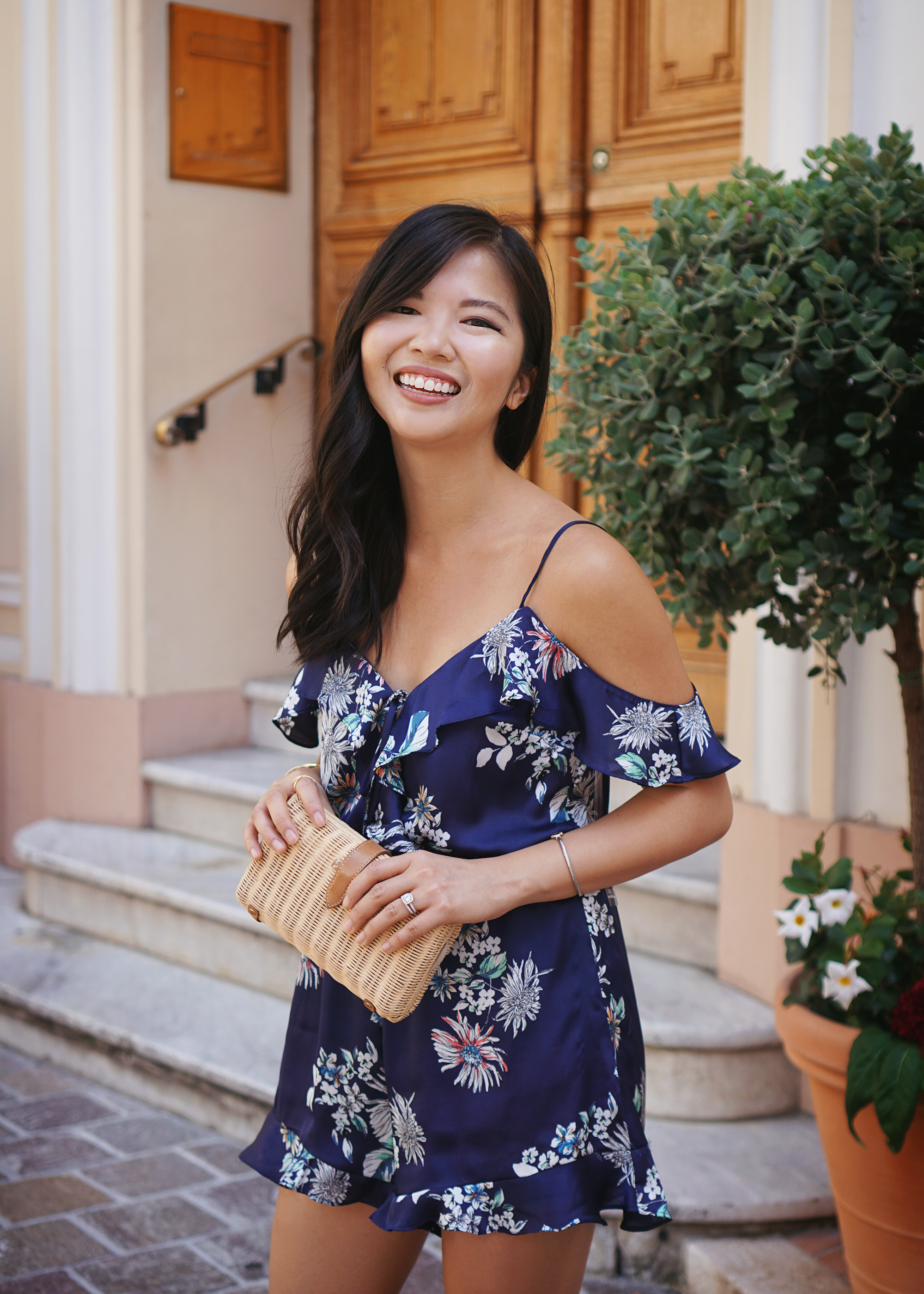 Summer Outfit Inspiration / Floral Cold Shoulder Romper