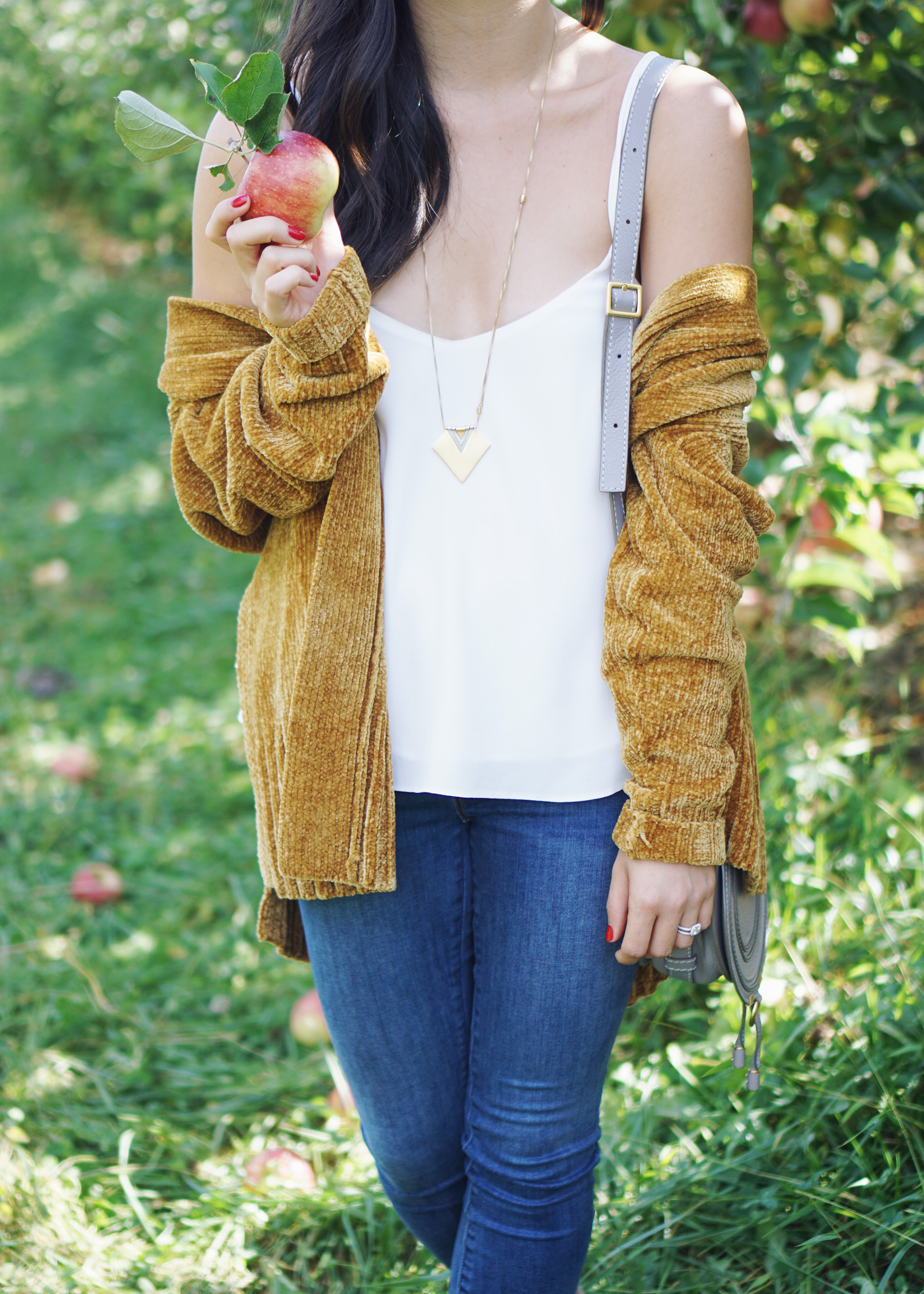 Fall Outfit Inspiration: Chenille Sweater & Skinny Jeans