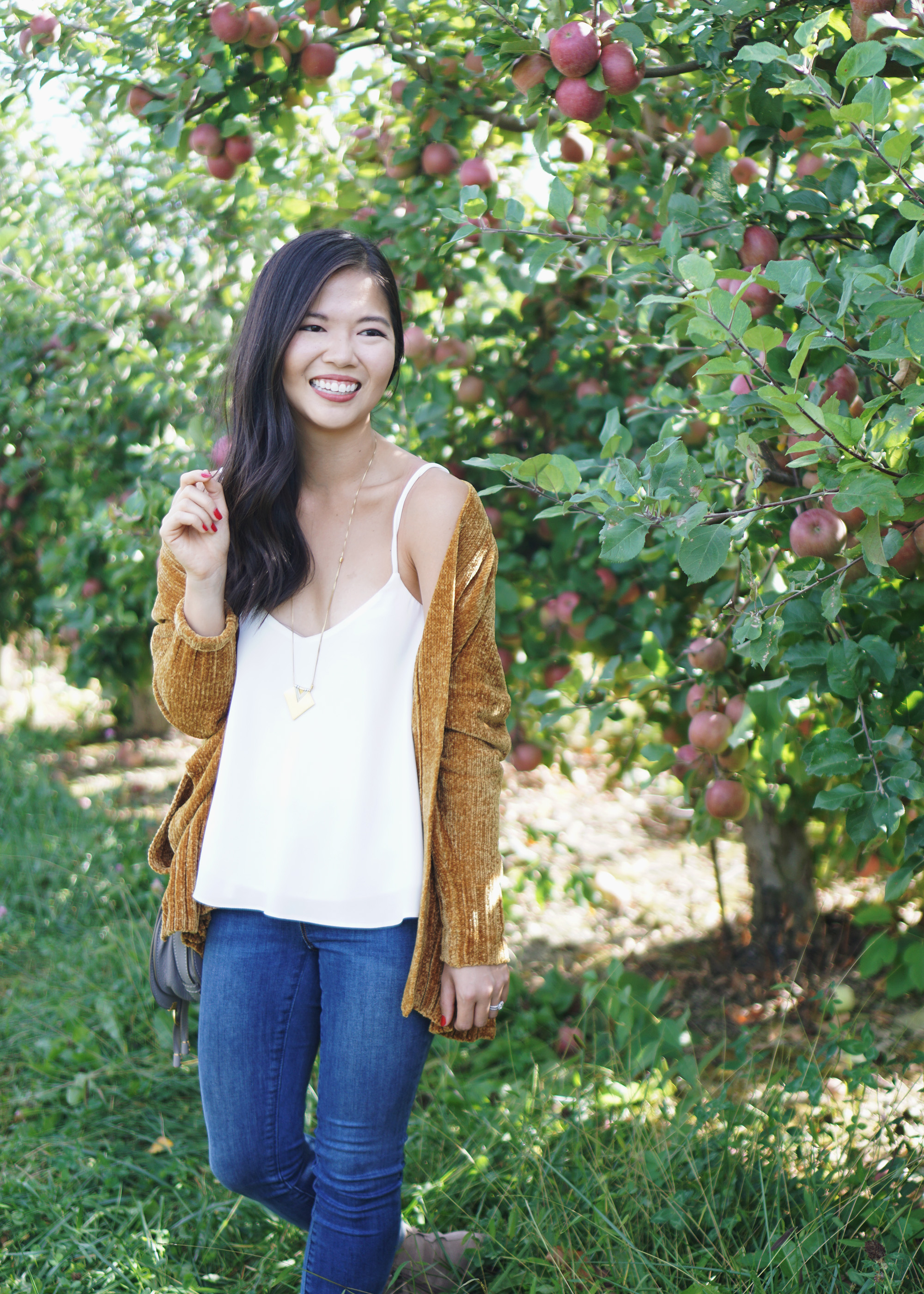What to Wear to Apple Picking
