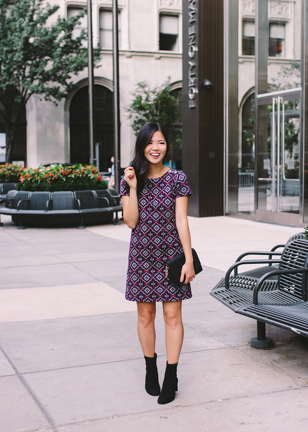 Fall Fashion 2018 / Purple Medallion Shift Dress