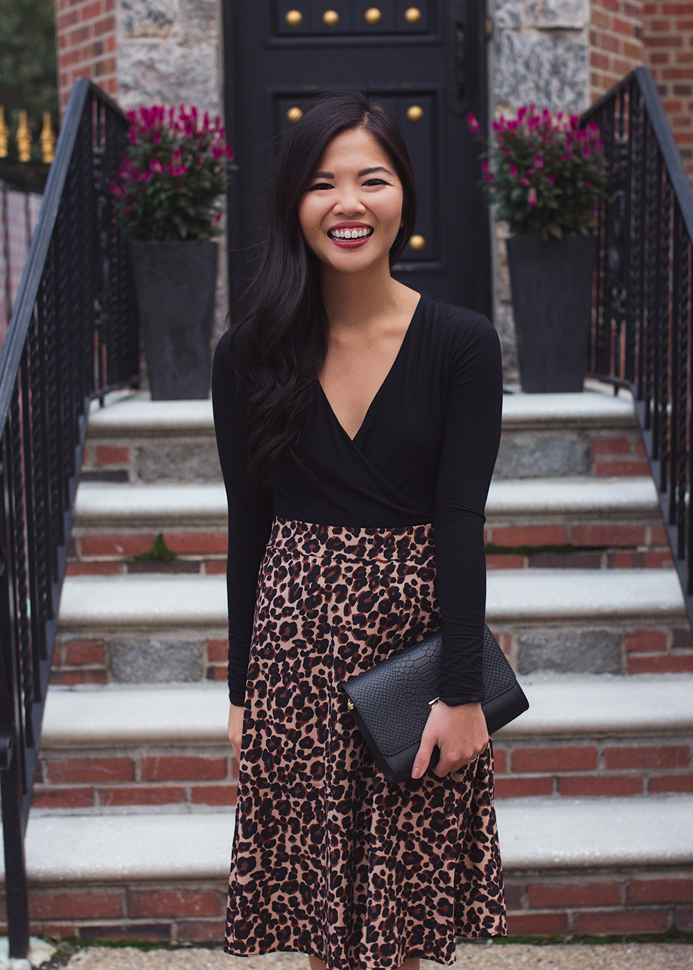 Fall Style Inspiration / Black Bodysuit & Leopard Midi Skirt