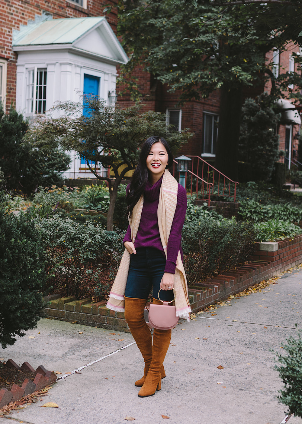 What to Wear with a Turtleneck Sweater