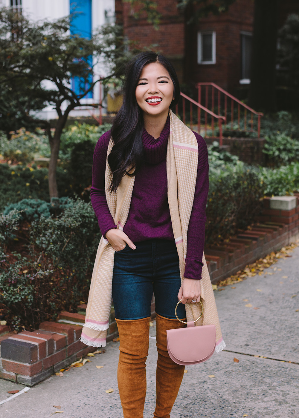 Fall Fashion 2018 / Turtleneck Sweater, Scarf & OTK Boots