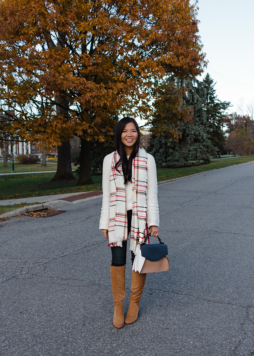 Fall Outfit Idea / Cream Textured Sweater & Plaid Scarf