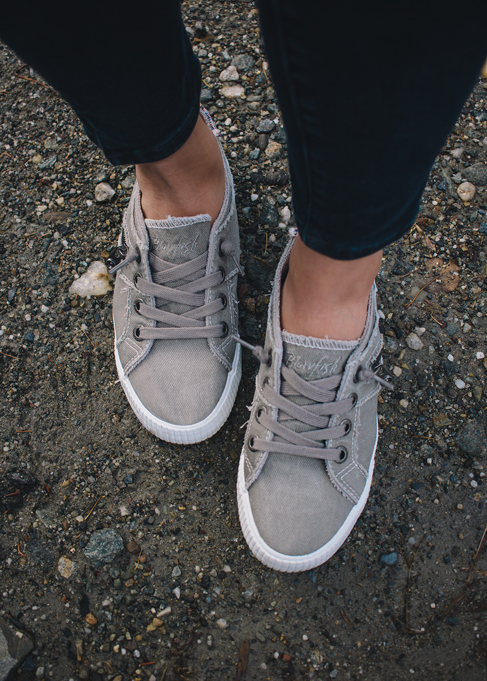 Famous Footwear / Blowfish Fruit Sneaker in Wolf Grey