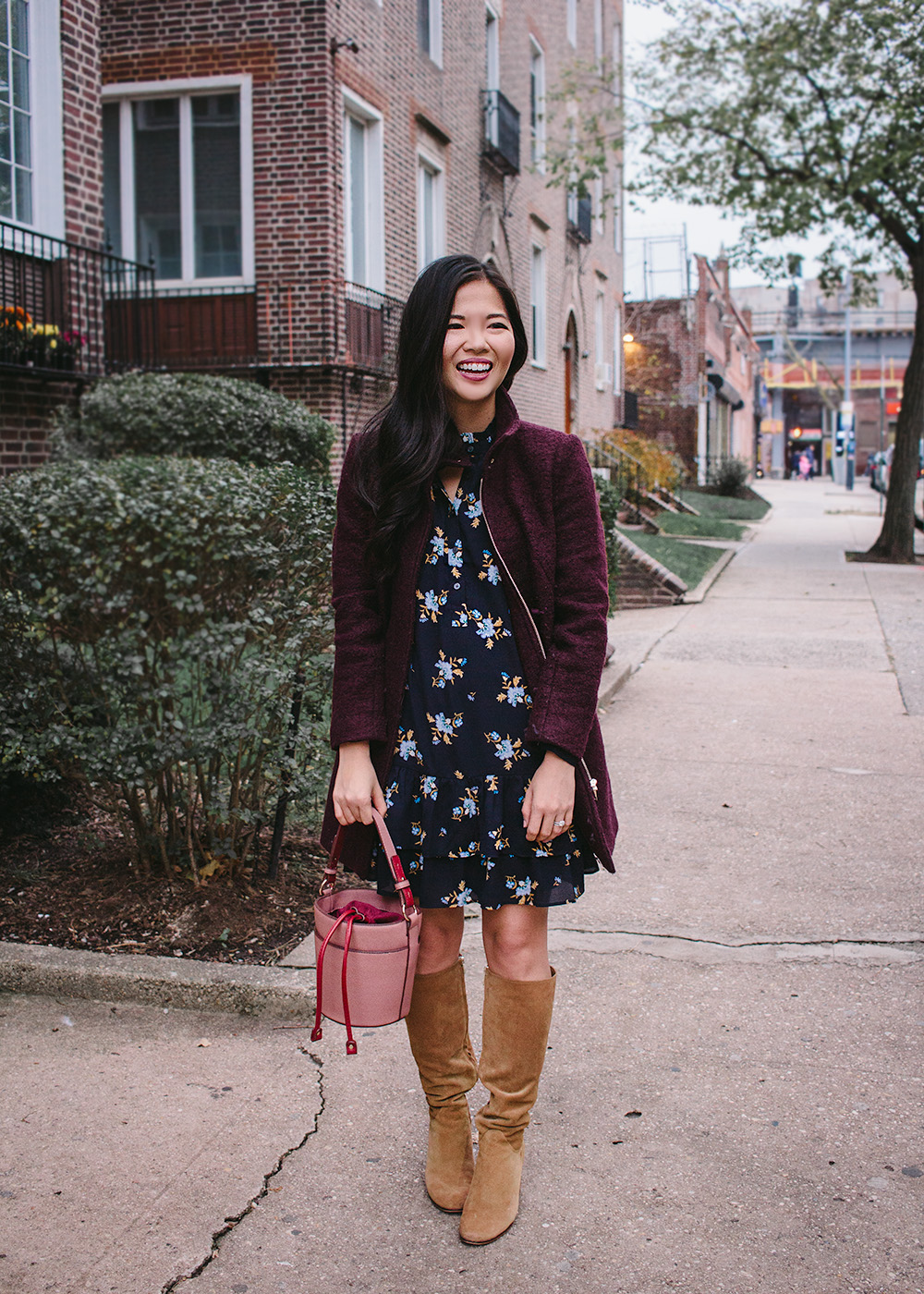 What to Wear for Thanksgiving / Floral Dress & Burgundy Coat