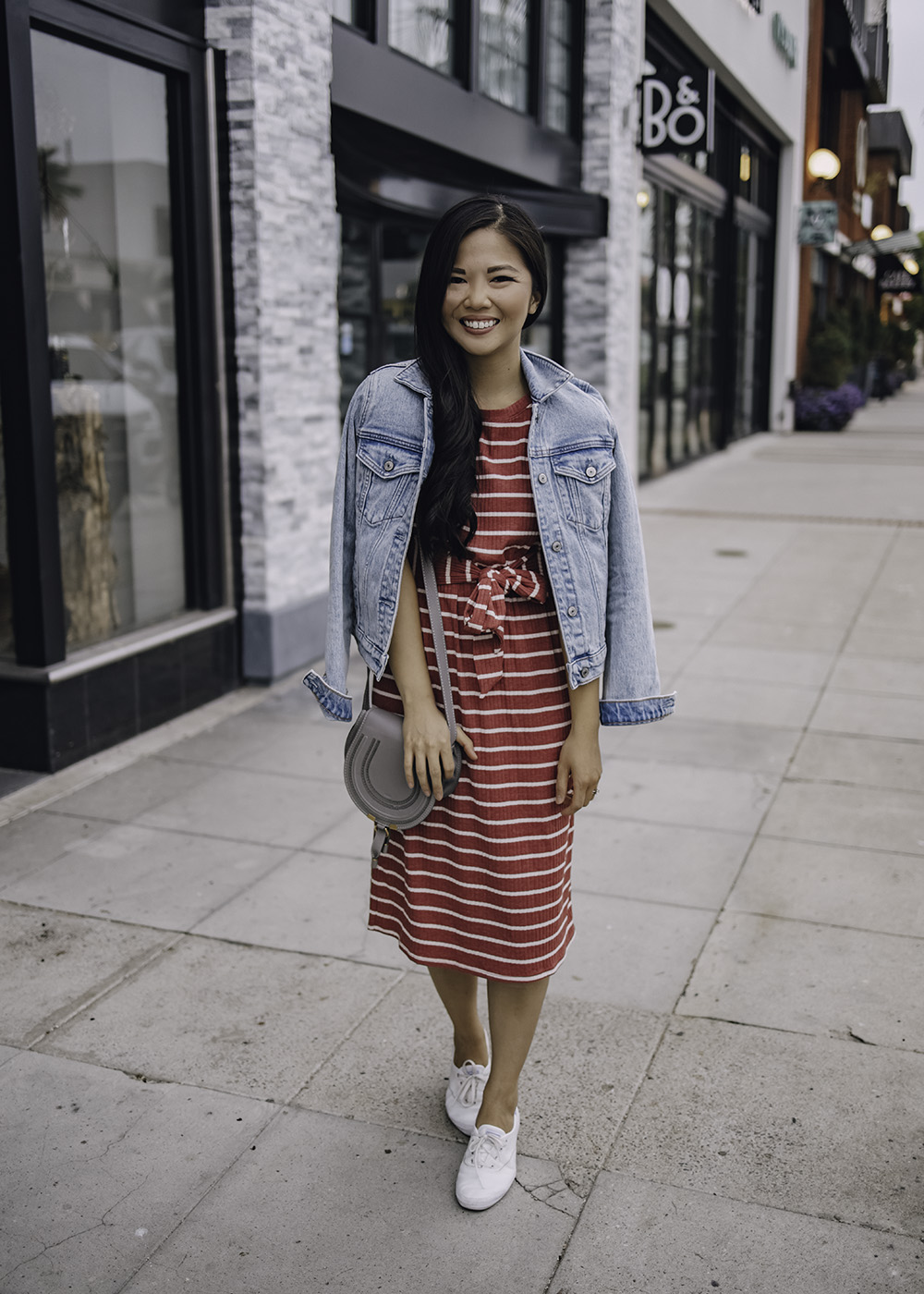 Casual Summer Outfit for Women: Striped T-Shirt Dress & Denim Jacket