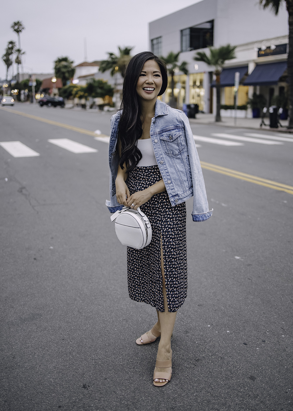 Casual Summer Outfit: Denim Jacket & Floral Midi Skirt